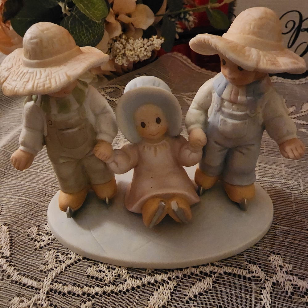 Porcelain figurines
